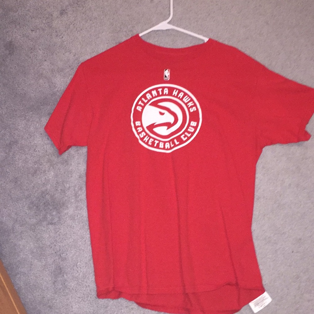 NBA ATLANTA HAWKS BASKETBALL TEE SHIRT